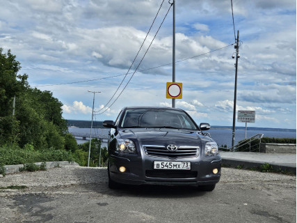 Превью Тойота авенсис